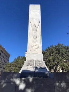 Alamo Monument to the Fallen.